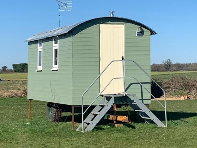 מלון איילשם Maple Hut Four Acre Farm מראה חיצוני תמונה